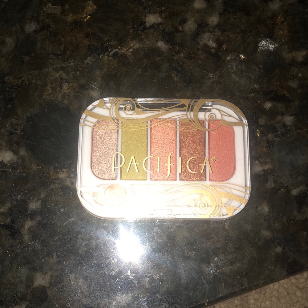 Pacifica Eyeshadow